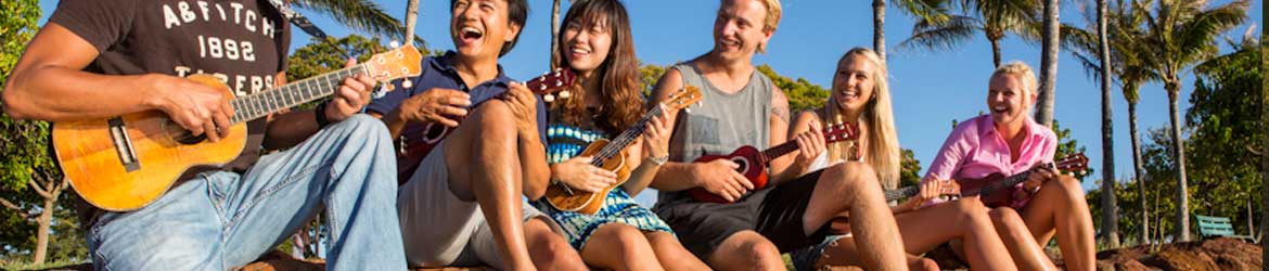 Ukulele l 632e0595fac436514c4fda67071185253c2bc8da31e831ef85ad661869ab2c80